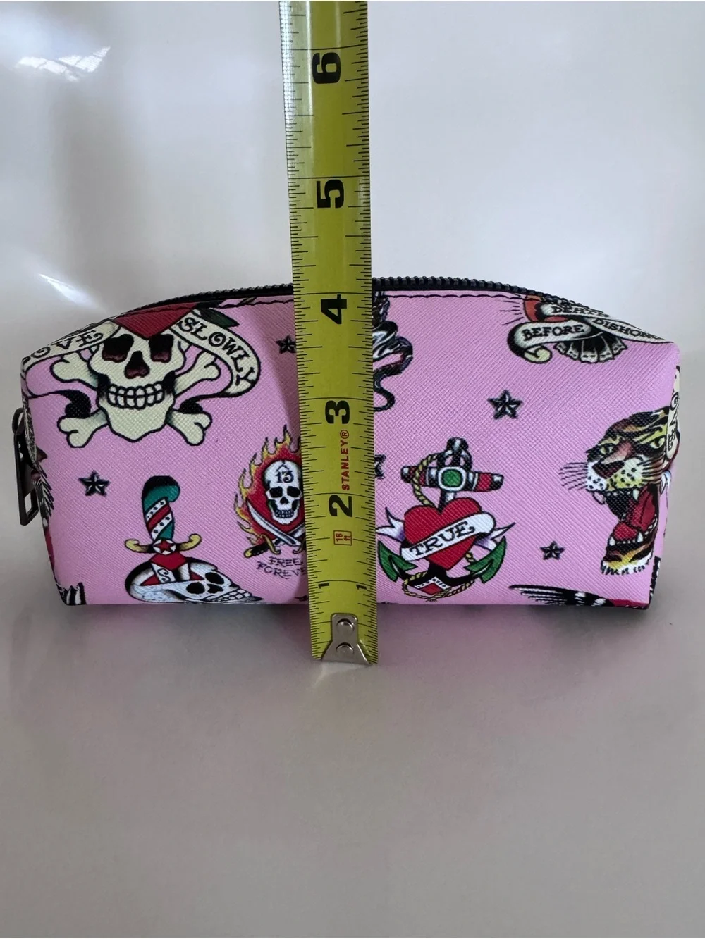 NWOT Ed Hardy Pink Tattoo Print Cosmetic Makeup Bag Y2K Travel Pouch Zip Case